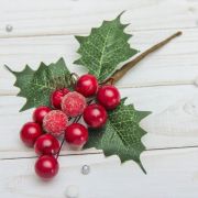 Декор Зимние мечты 16см красные ягоды